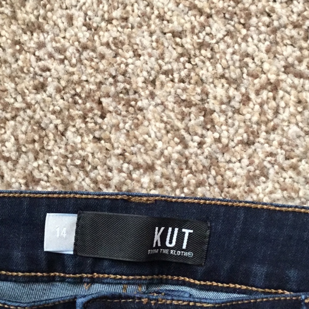 Jeans - Picture 2 of 3